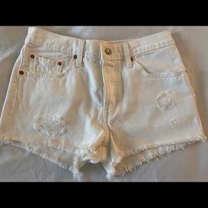 Levi’s cut off shorts